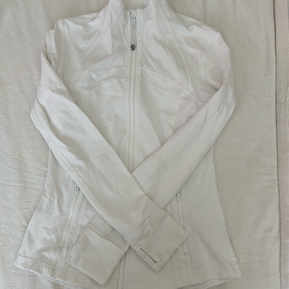 lululemon define luon jacket, size 8, not cropped